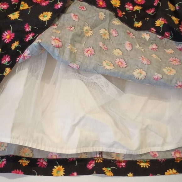 Joan & Lucy Black Pink Yellow Daisy Floral Spaghetti Strap Retro Dress A11 - Picture 5 of 6